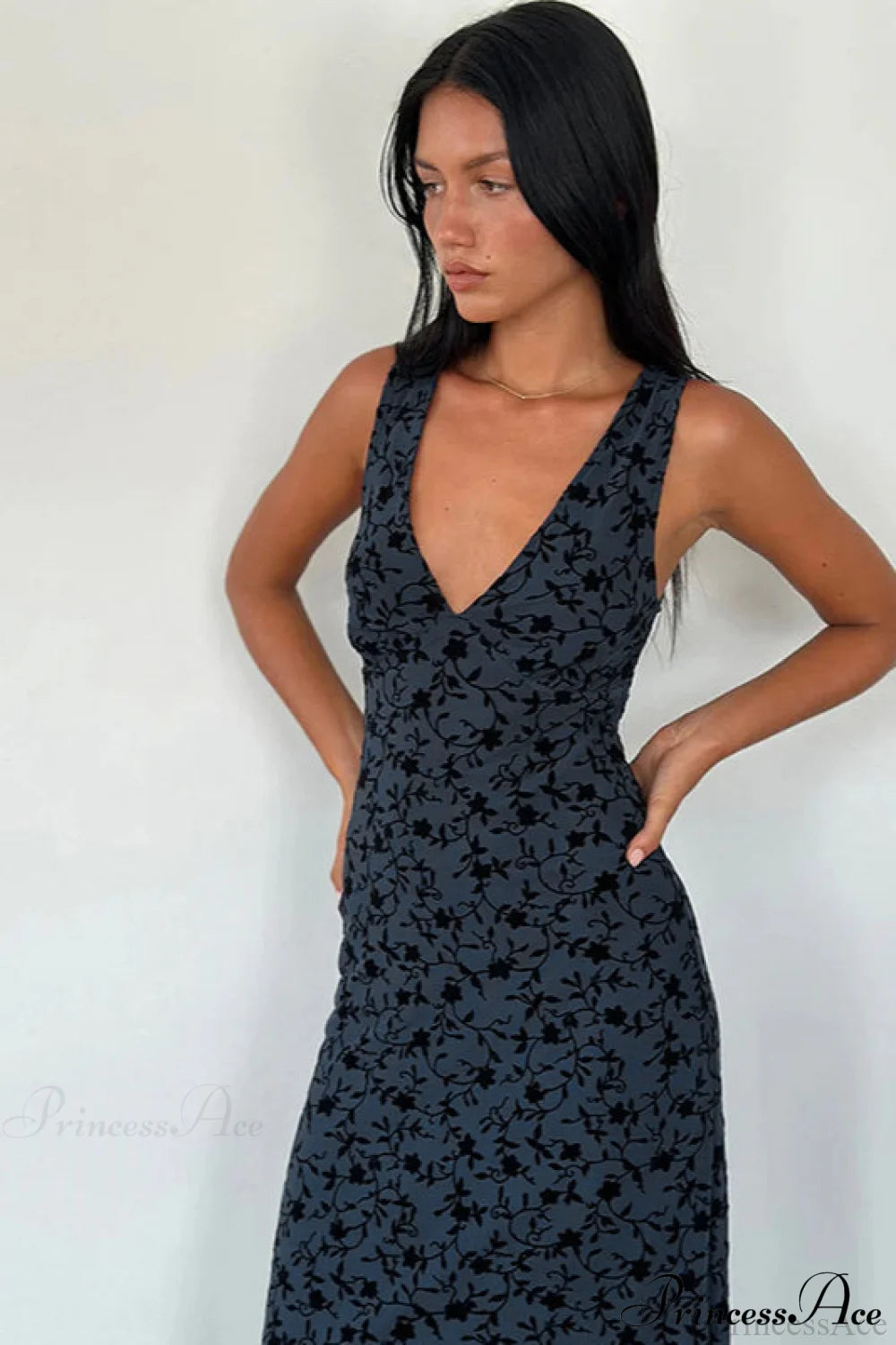 Floral Print V-Neck Sleeveless Fitted Party Dress Black / XS