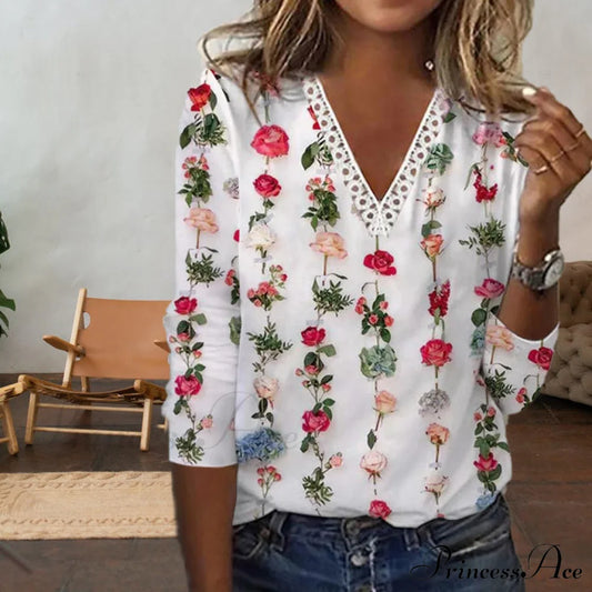 Flowered T-Shirt With Lace Print Blouses