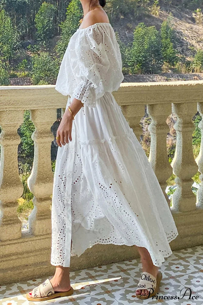 Folded White Lace With Skirt Embroidery / M Skirts