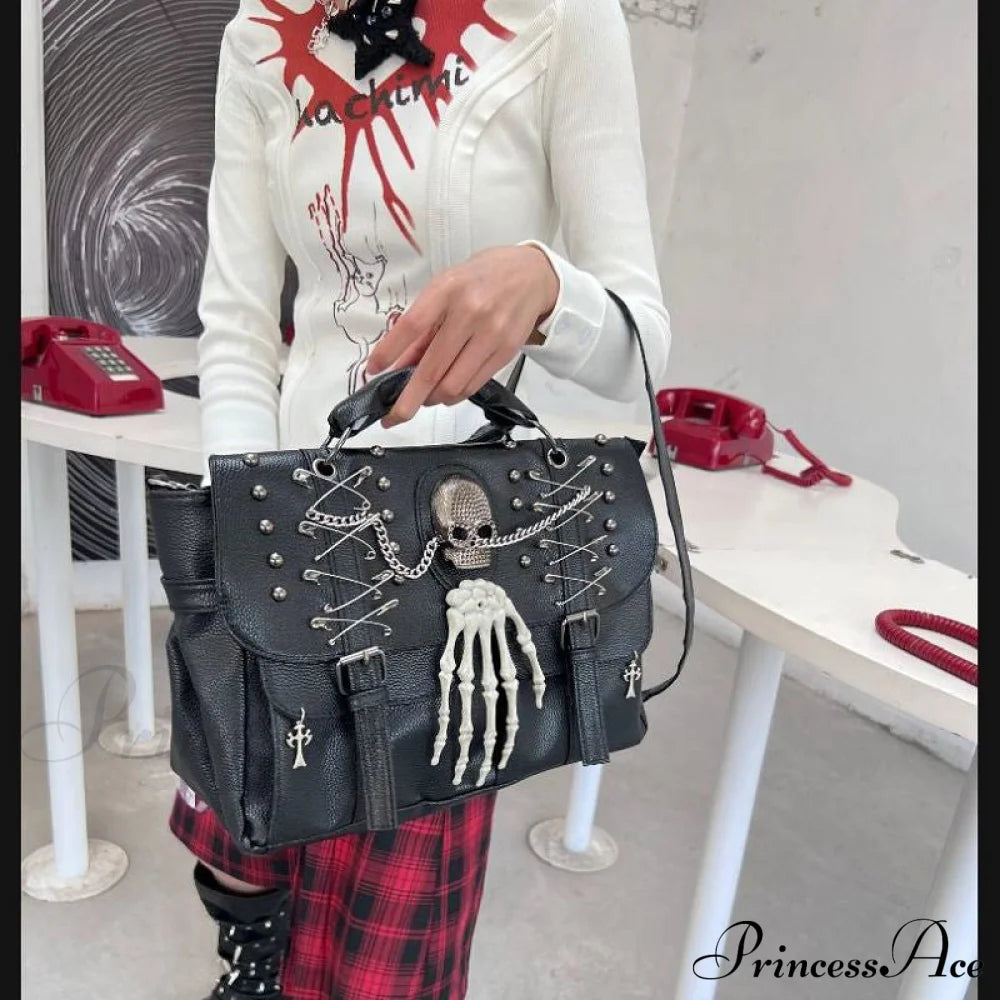 Gothic Lolita Harajuku Punk One Shoulder Y2K Rivet Chain Skull Bag Halloween