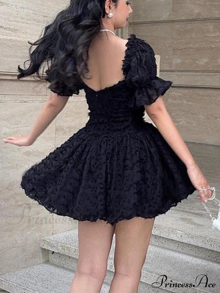 Gothic Lolita Women’s Vintage High Waist Black Ball Gown Goth Puff Sleeve V-Neck Dress