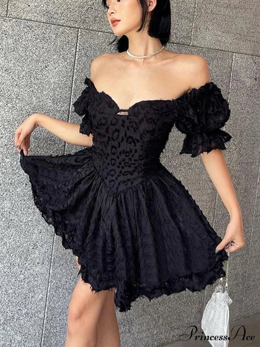 Gothic Lolita Women’s Vintage High Waist Black Ball Gown Goth Puff Sleeve V-Neck Dress / S