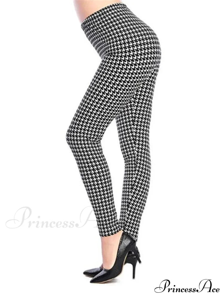 Graffiti Floral Patterned Print Elastic Design Leggings