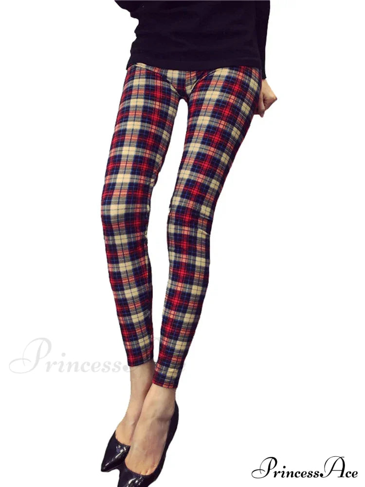 Graffiti Floral Patterned Print Elastic Design Leggings