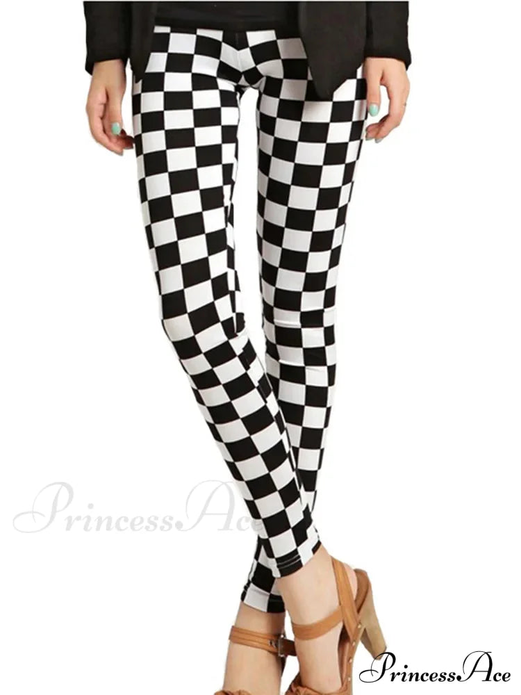 Graffiti Floral Patterned Print Elastic Design Leggings