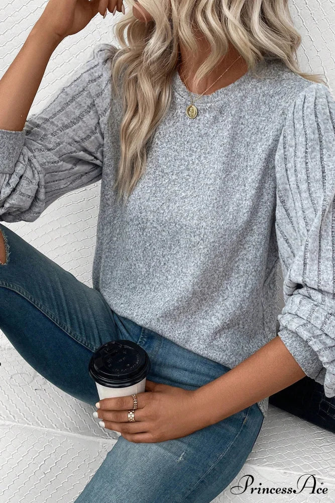 Gray Ribbed Bishop Arm Top With Contrast Tops