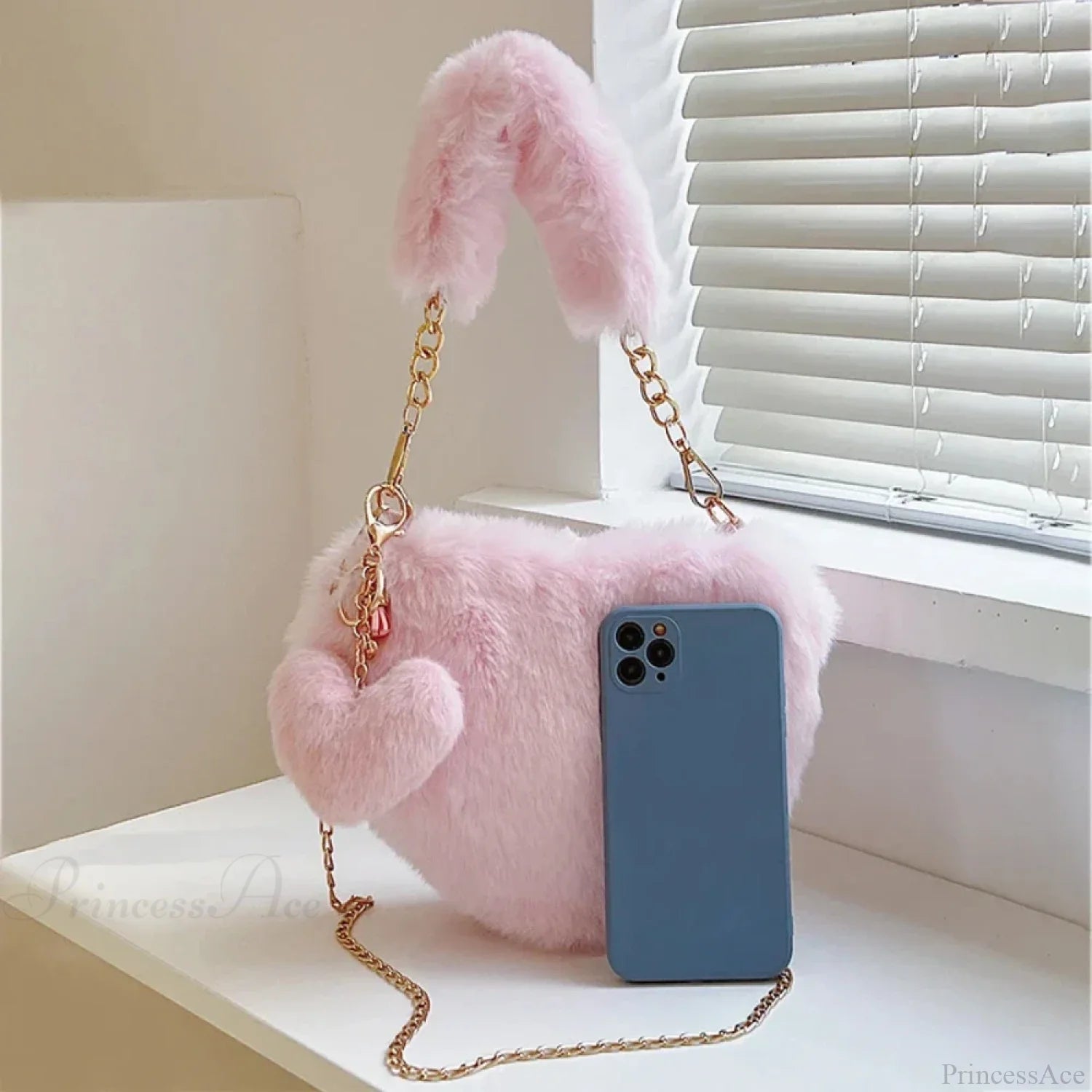 Heart-shaped Faux Fur Plush Small Crossbody Handbag handbag-250126