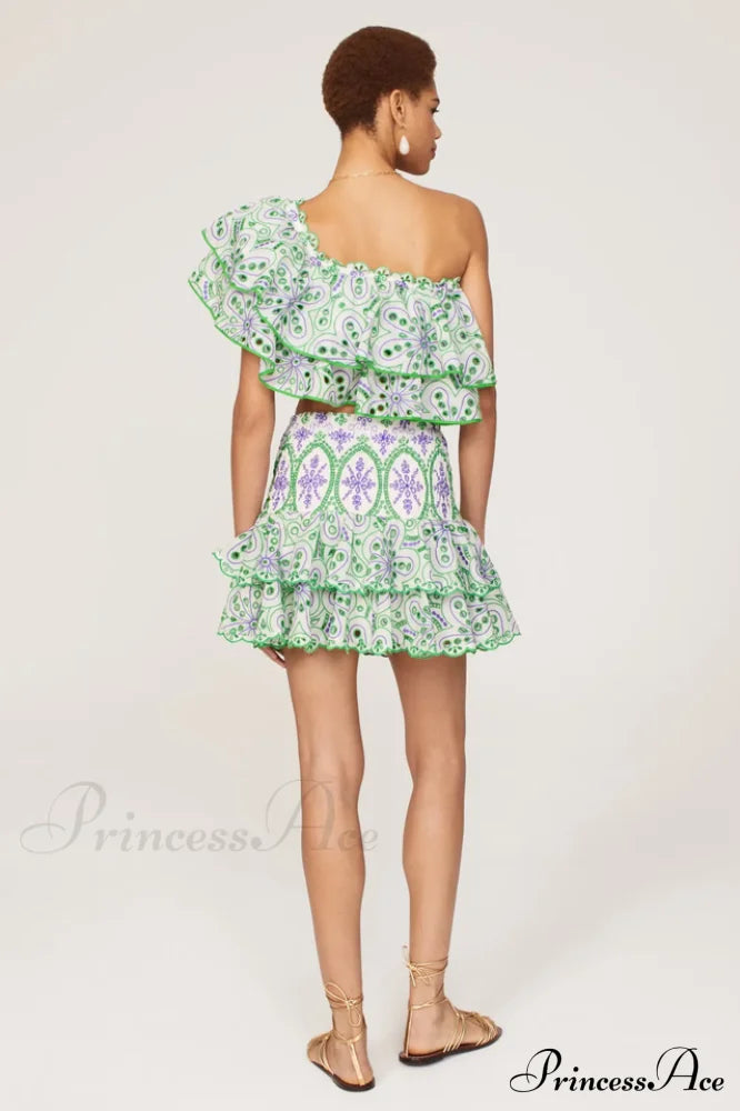 Jessica Bara Stylish Vanessa Ruffle Set