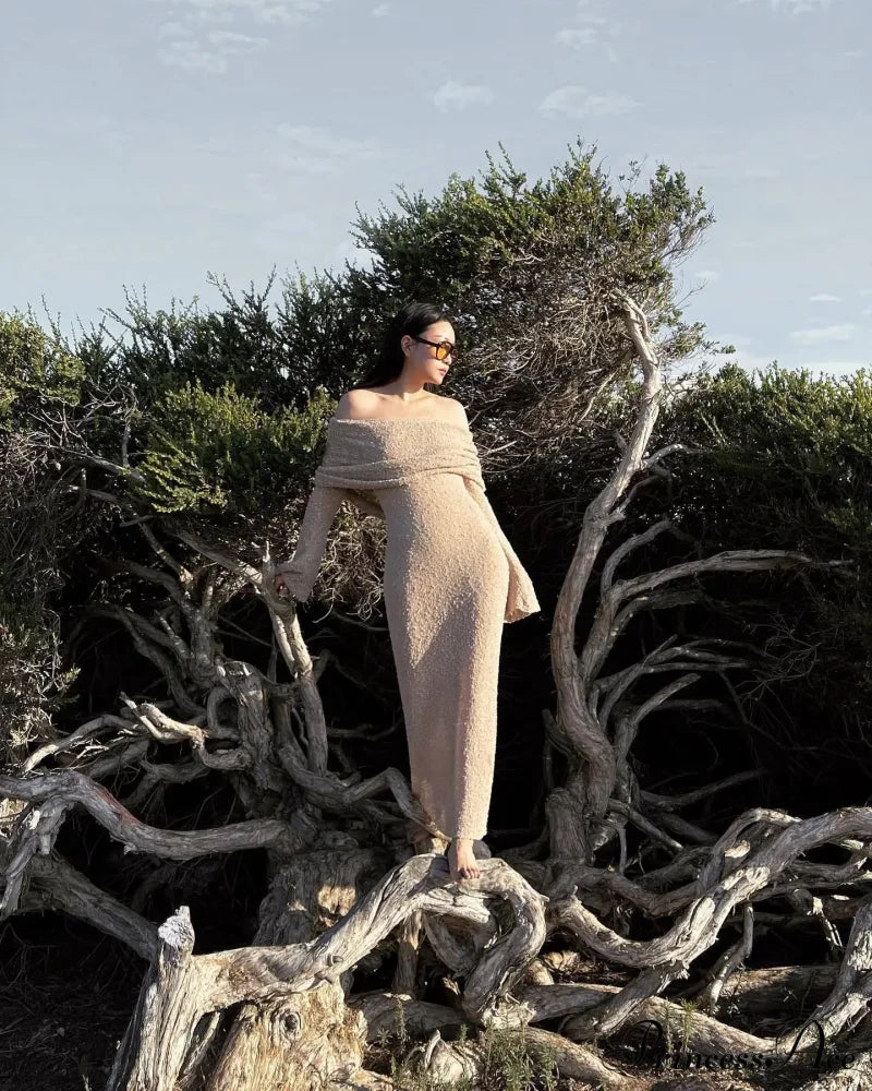 Knit Off-Shoulder Long Charming Sleeve Maxi Dress