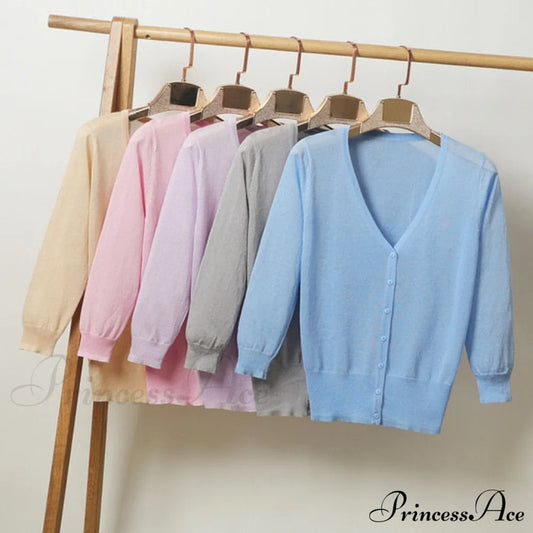 Knitted 3/4 Sleeve V-Neck Solid Casual Woman Cardigan Sweater