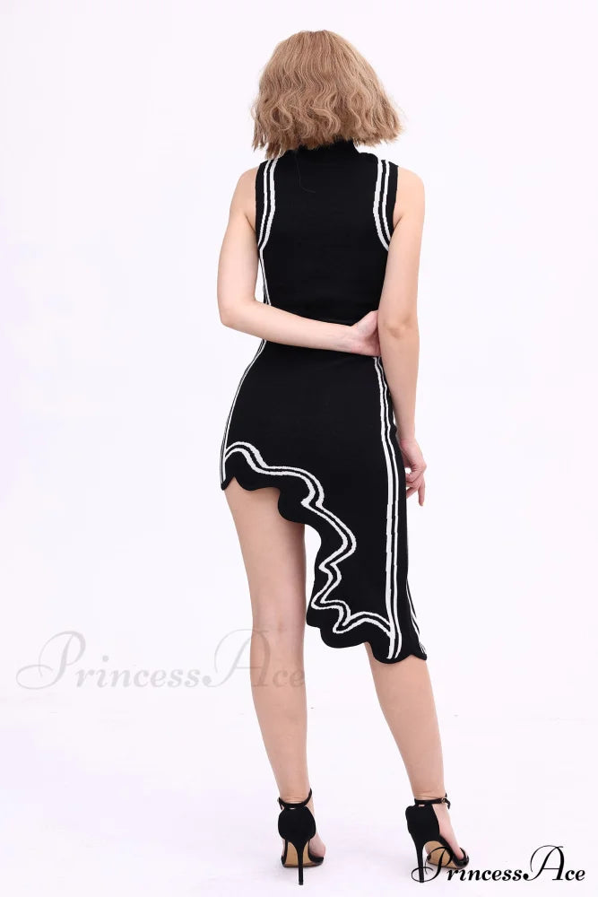 Knitted Sleeveless Dress With Wavy Hem Black / L Midi Dresses