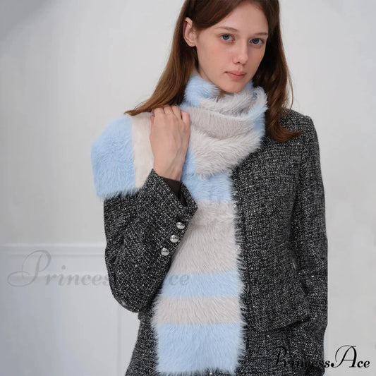 Korean Style Soft Warm Stripe Knitted Scarf For Autumn/Winter Blue And Beige / L173Cm W14Cm Scarfs-L