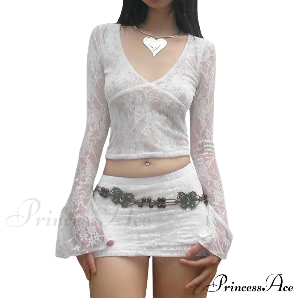 Lace Fairy Grunge V-Neck See-Through Slim Fit Stylish Elegant Trendy Classic Crop Top White / S