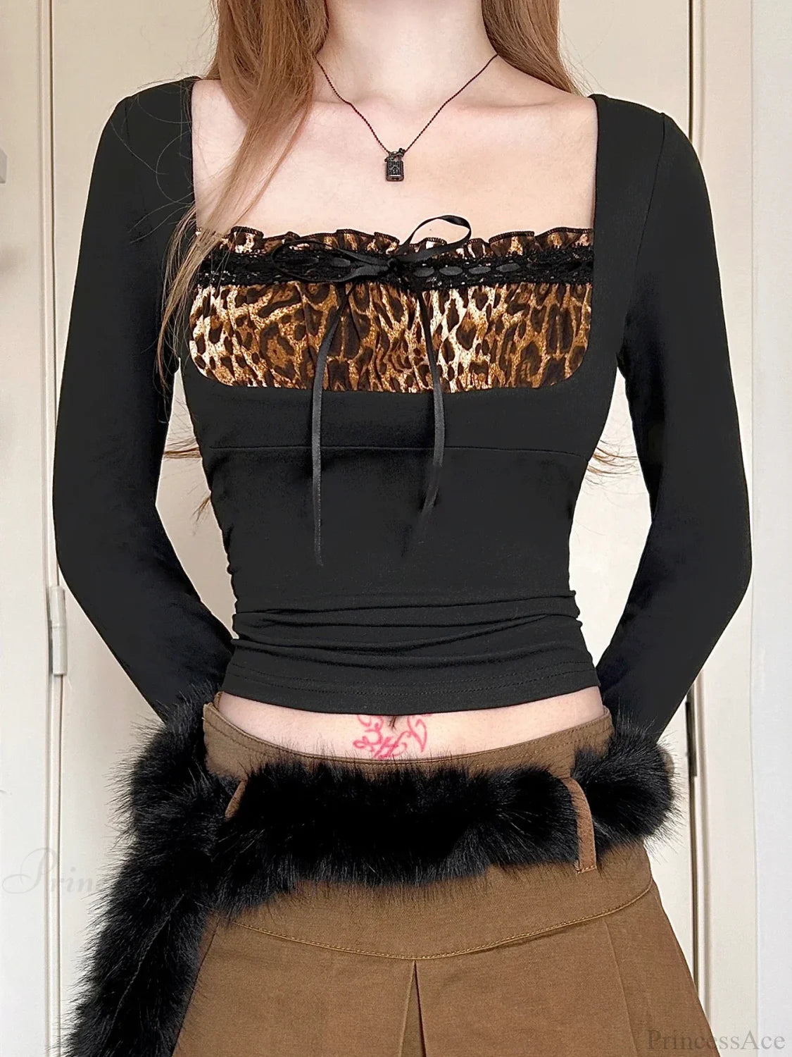 Leopard Square Collar Knit Top Black / S