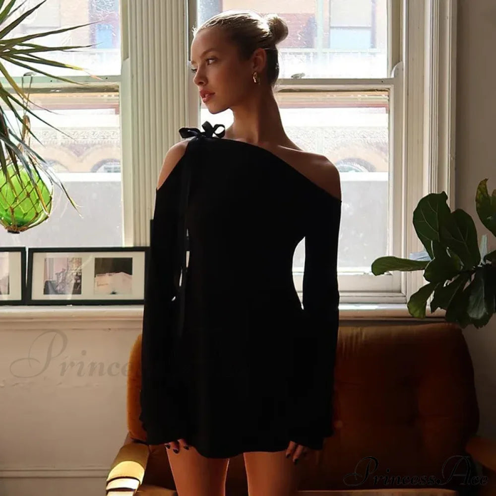 Long Shoulder Tie Up Graceful Hollow Out Mini Dress Solid