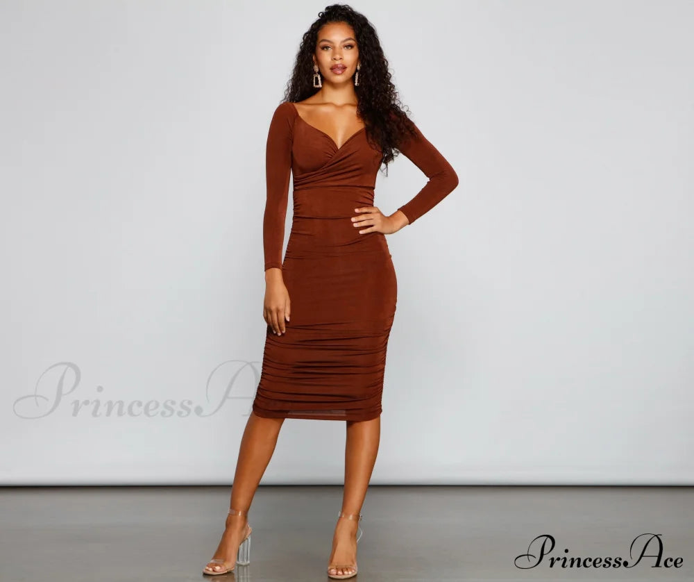 Melissa Long Sleeve Ruched Midi Dress - Lady Occasions