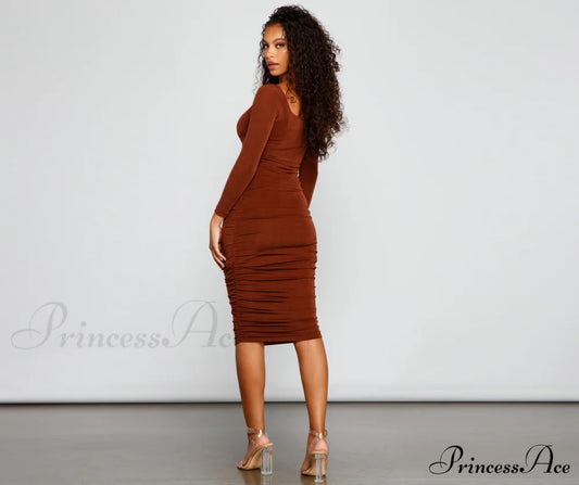 Melissa Long Sleeve Charming Ruched Midi Dress S.o. Short Dresses