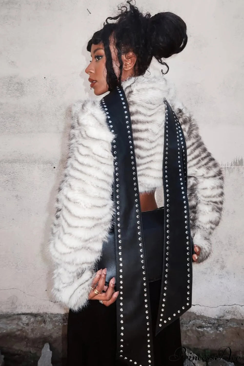 Metal Buckle Faux Fur Cropped Sexy Jacket