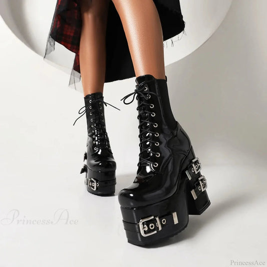 Metal Clasp Broad Heel Gothic Ankle Boot black / 35