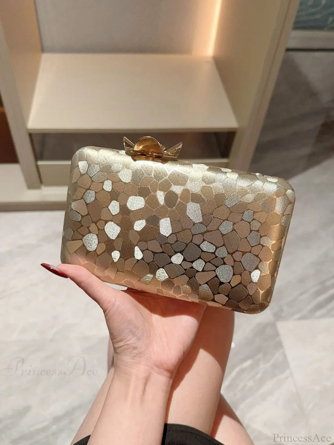 Metal Shell Evening Clutch Wristlet Gold wristlet-250126