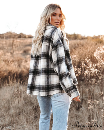 Montgomery Plaid Shacket Coats-L