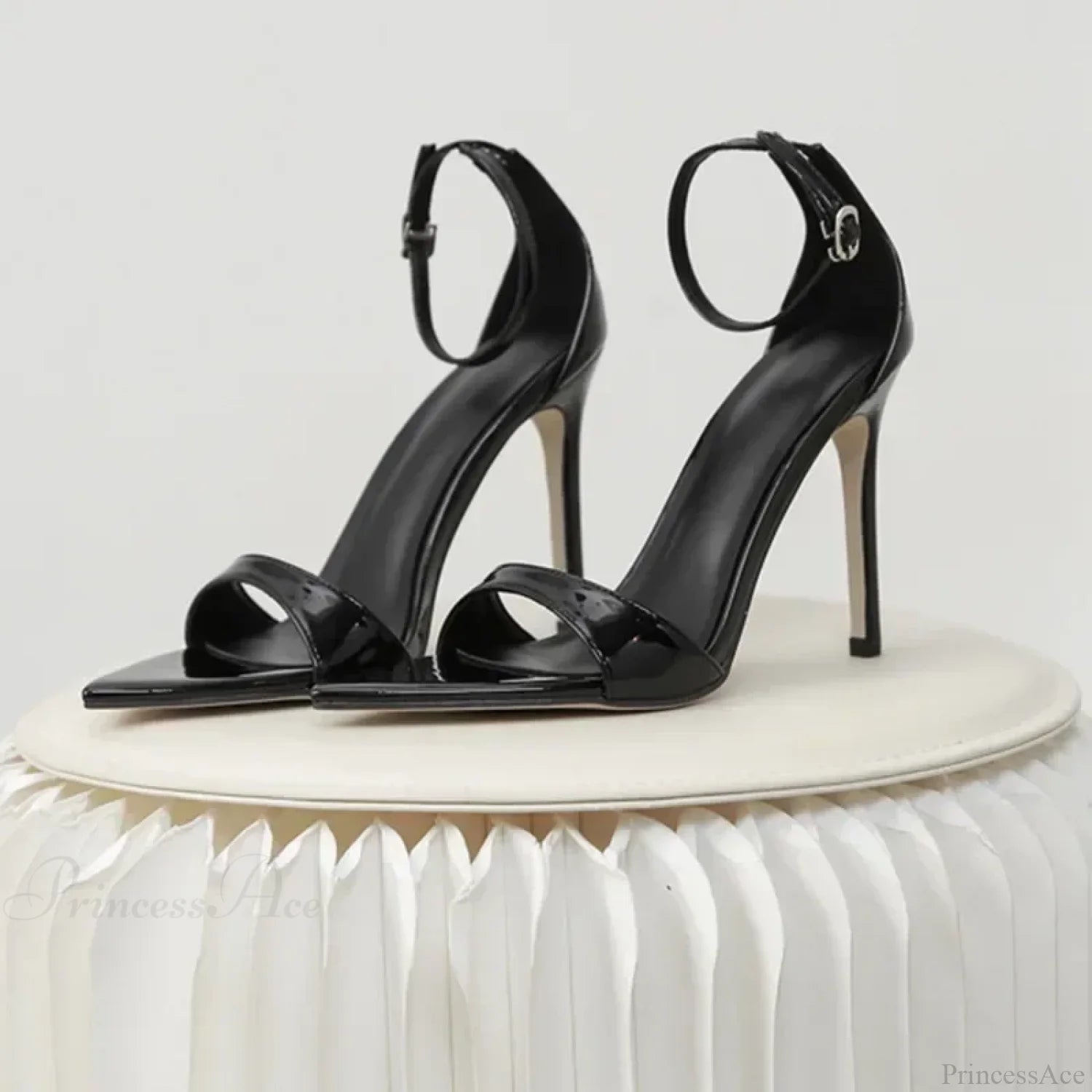 New Sequined Butterfly Decoration Cover Heel Sandals Peep Toe 11Cm Thin High Heeledbuckle Strap