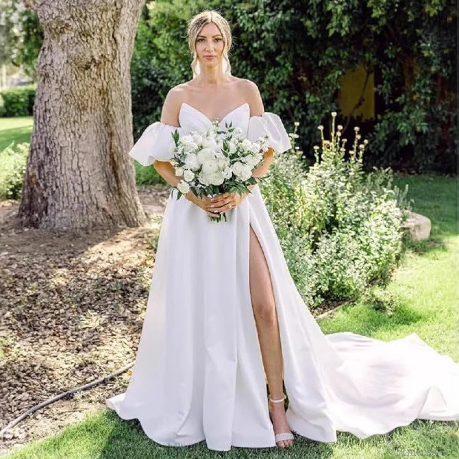 Off-Shoulder Long Wedding Dress weddingdress-250223