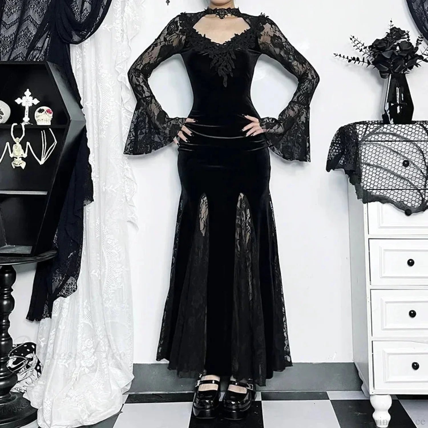 Patchwork Velvet Long Sleeve Midi Dress Black / S