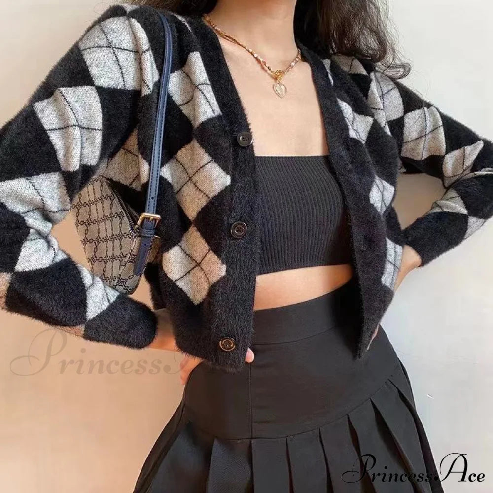 Plaid Black White Knitted Cardigan