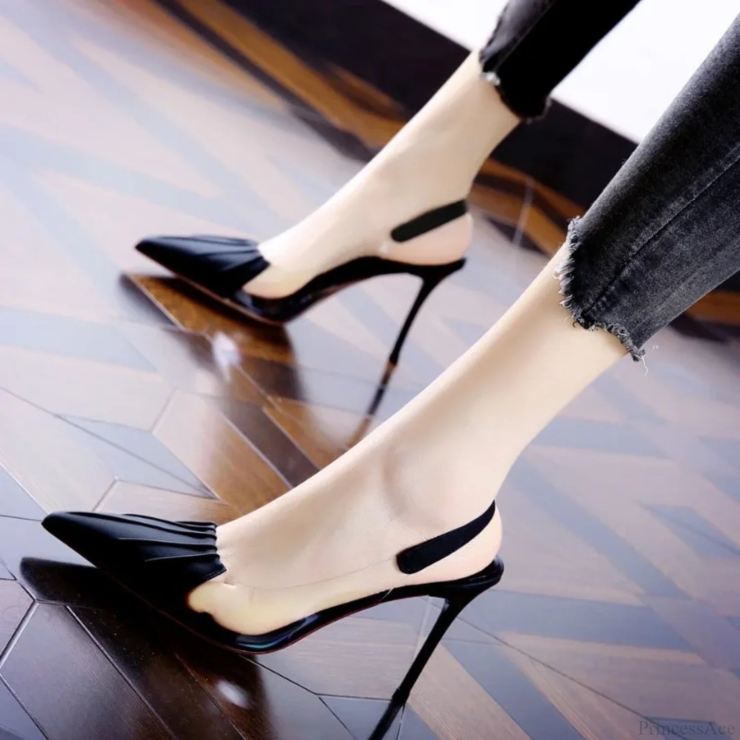 Pleated Pointed Thin Heeled Shoes Summer Sexy Back Empty Shallow Mouth High Heel