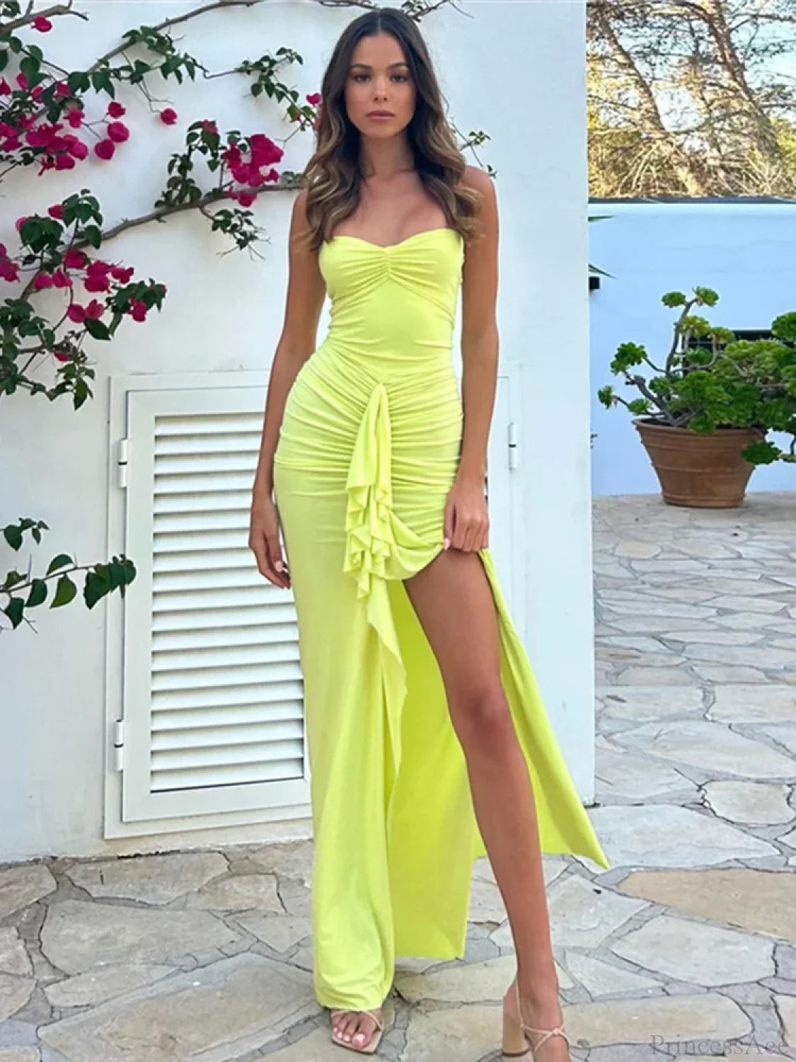 Pleated Strapless Maxi Vacation Dress Green / S vacationdress-250223
