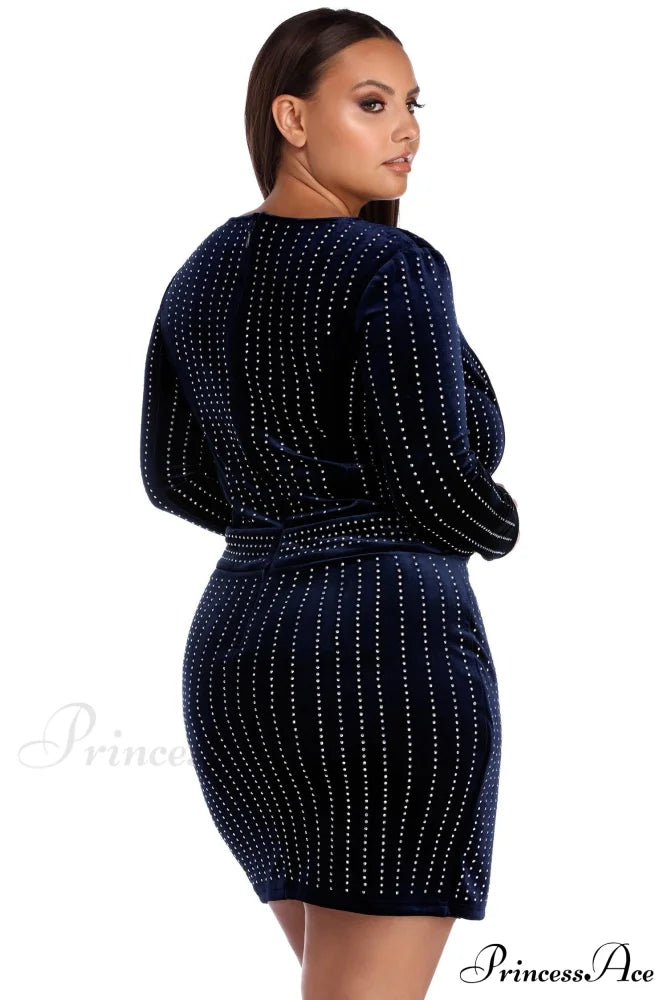 Plus Cassie Stylish Velvet Wrap Dress Plus S.o. Short