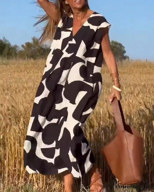V-neck printed dress Black 23BF Casual Dresses Clothes Dresses Spring Summer