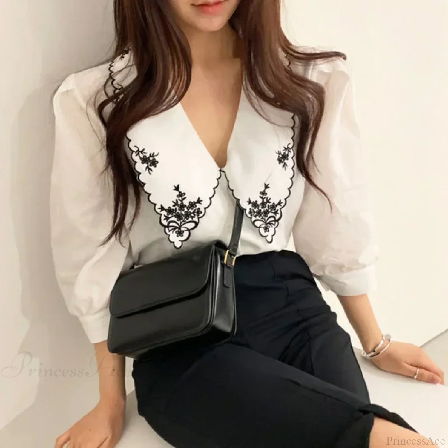 Puff Long Sleeve Floral Embroidery Blouse blouse-250223