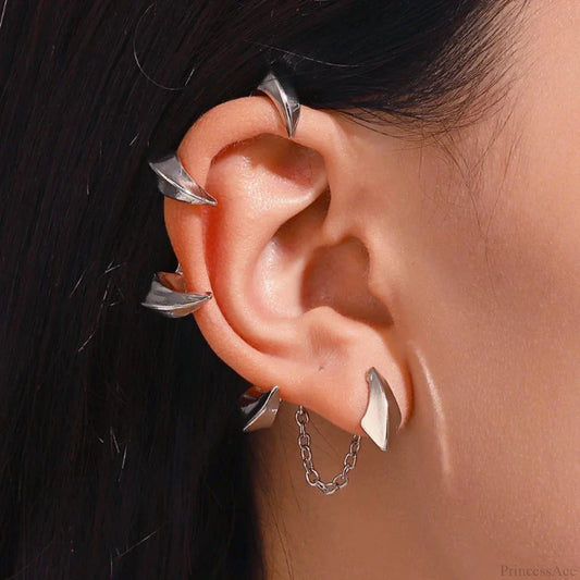 Rebellious Satan Claw Stone Rap Clip Earring Silver