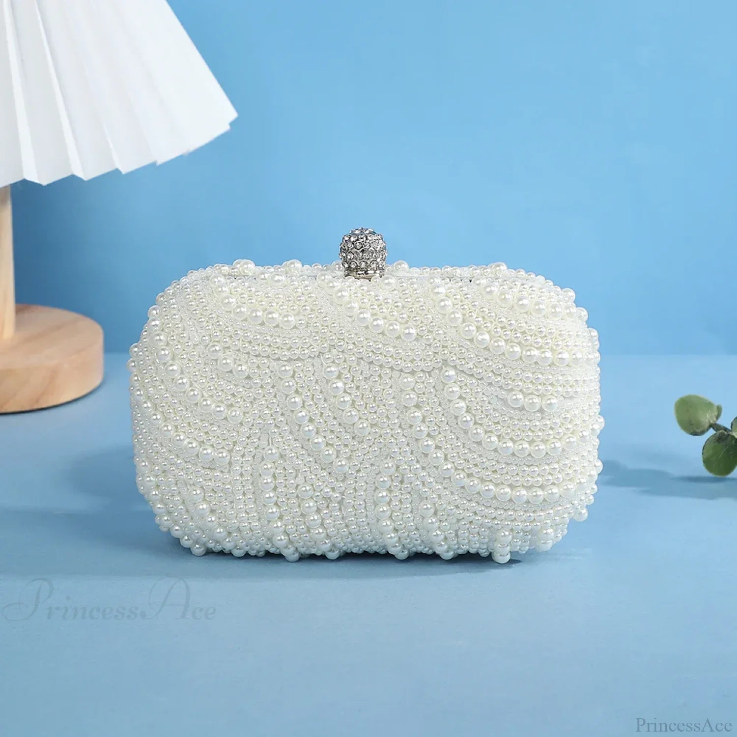 Retro Luxurious Pearl Wave Style Evening Clutch Bag WHITE clutchbag-250126