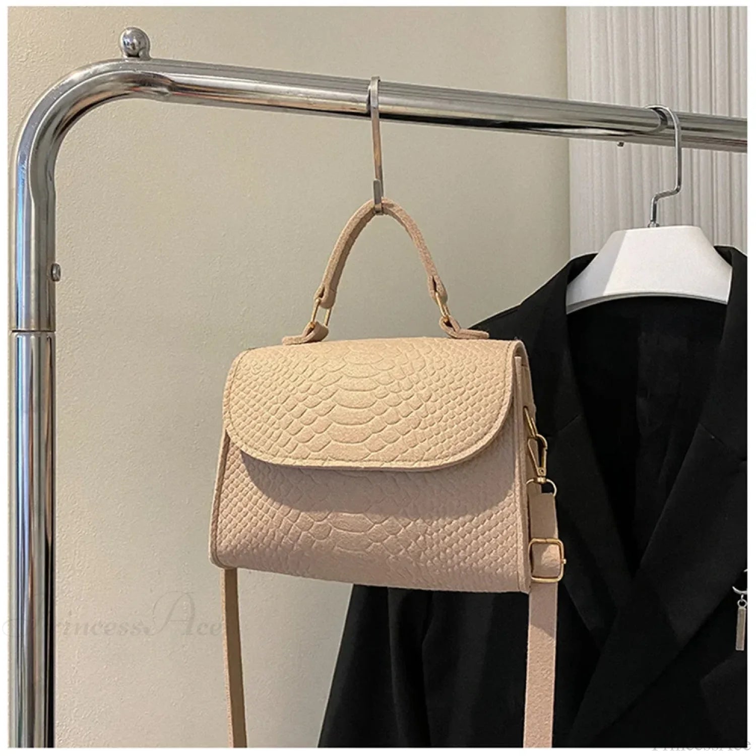 Retro Luxury Square Designer Crossbody crossbody-250126