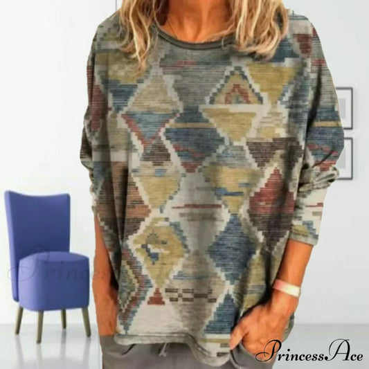 Retro Pattern Geometric Tee Blouses