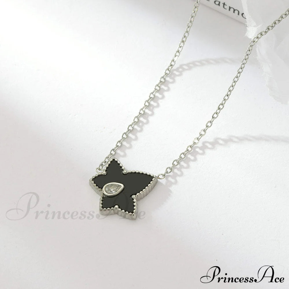 Retro Personalized Pentagonal Heart Clavicle Necklace