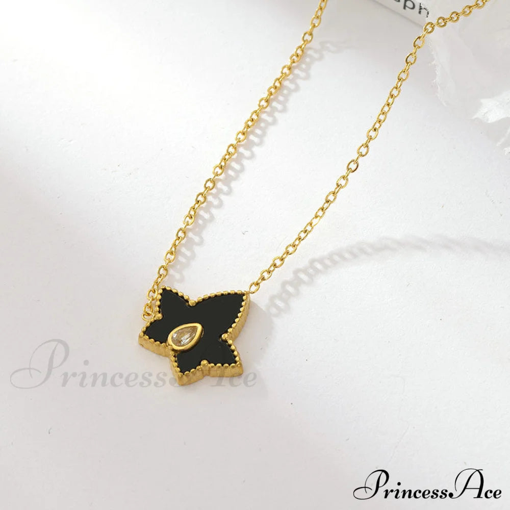 Retro Personalized Pentagonal Heart Clavicle Necklace