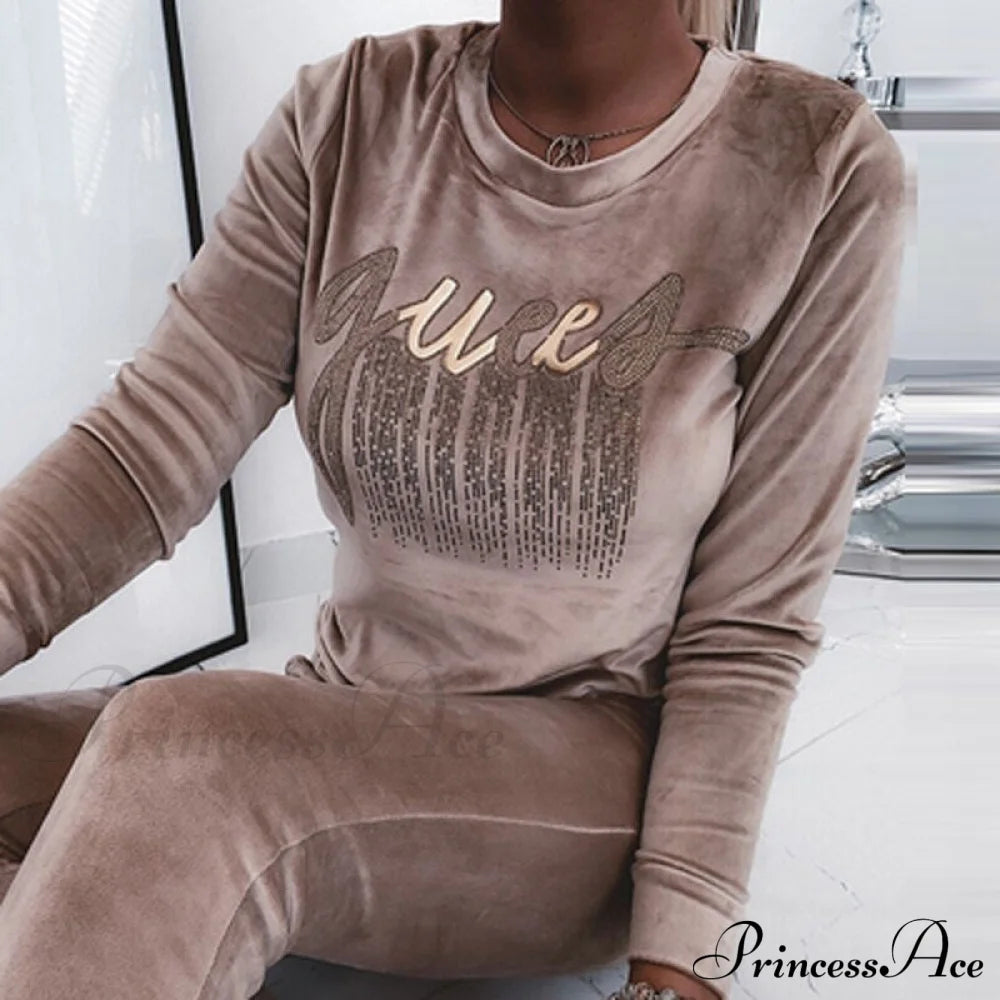 Retro Round Neck Velvet Letter Print Sequin Sweatshirt Coffe / S