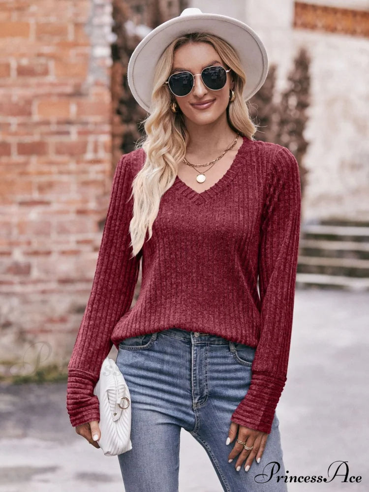Ribbed Long Arm V-Neck Top