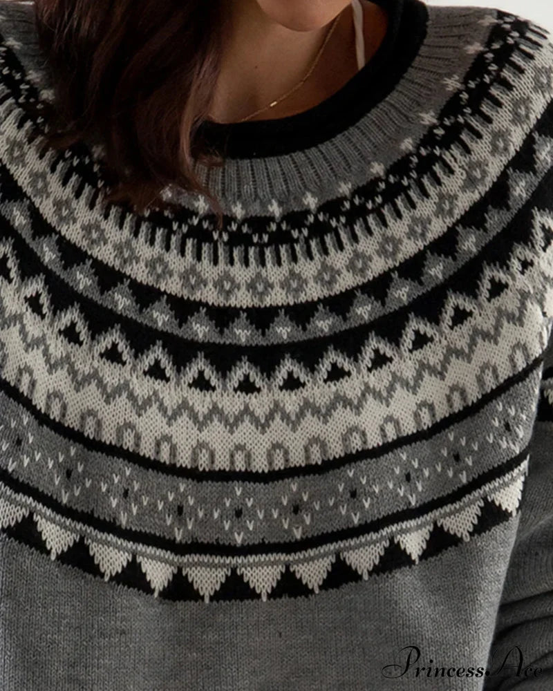 Round Sweater Geometric Neck With Print Sweaters-L