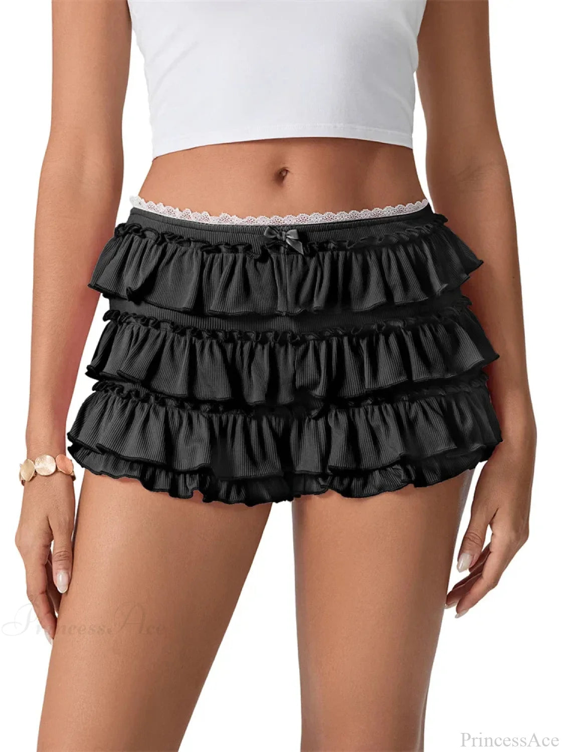 Ruched Lace Tiered Ruffled Short black / S short-250223