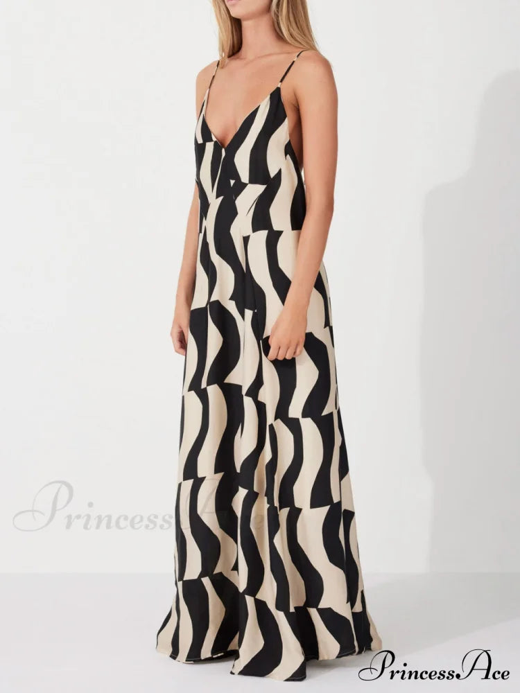 Scooped Back Relaxed Charming Fit Style Maxi Dress Dresses
