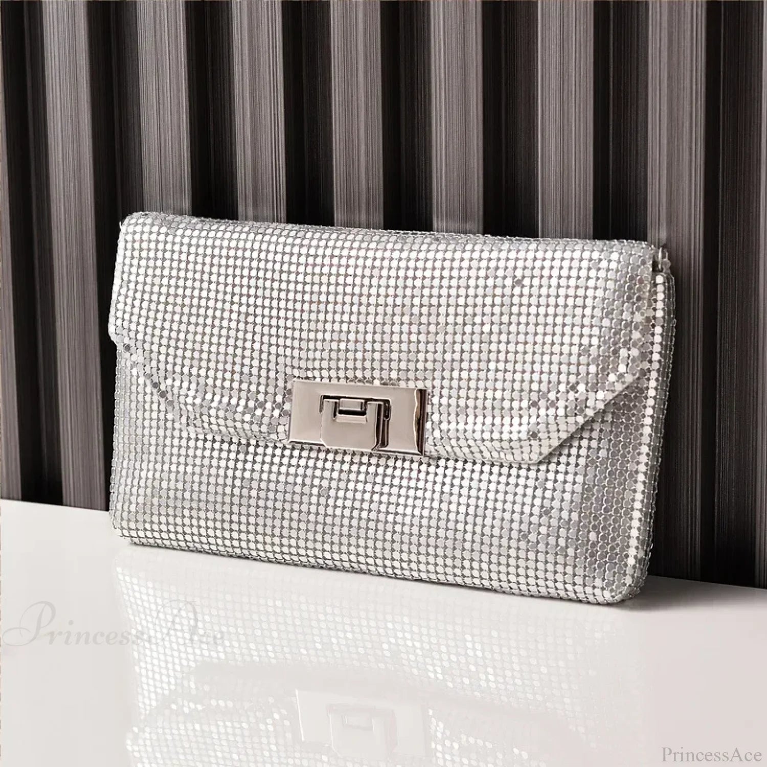 Shiny Sequins Evening Clutch Wristlet 22cm / Silver wristlet-250126