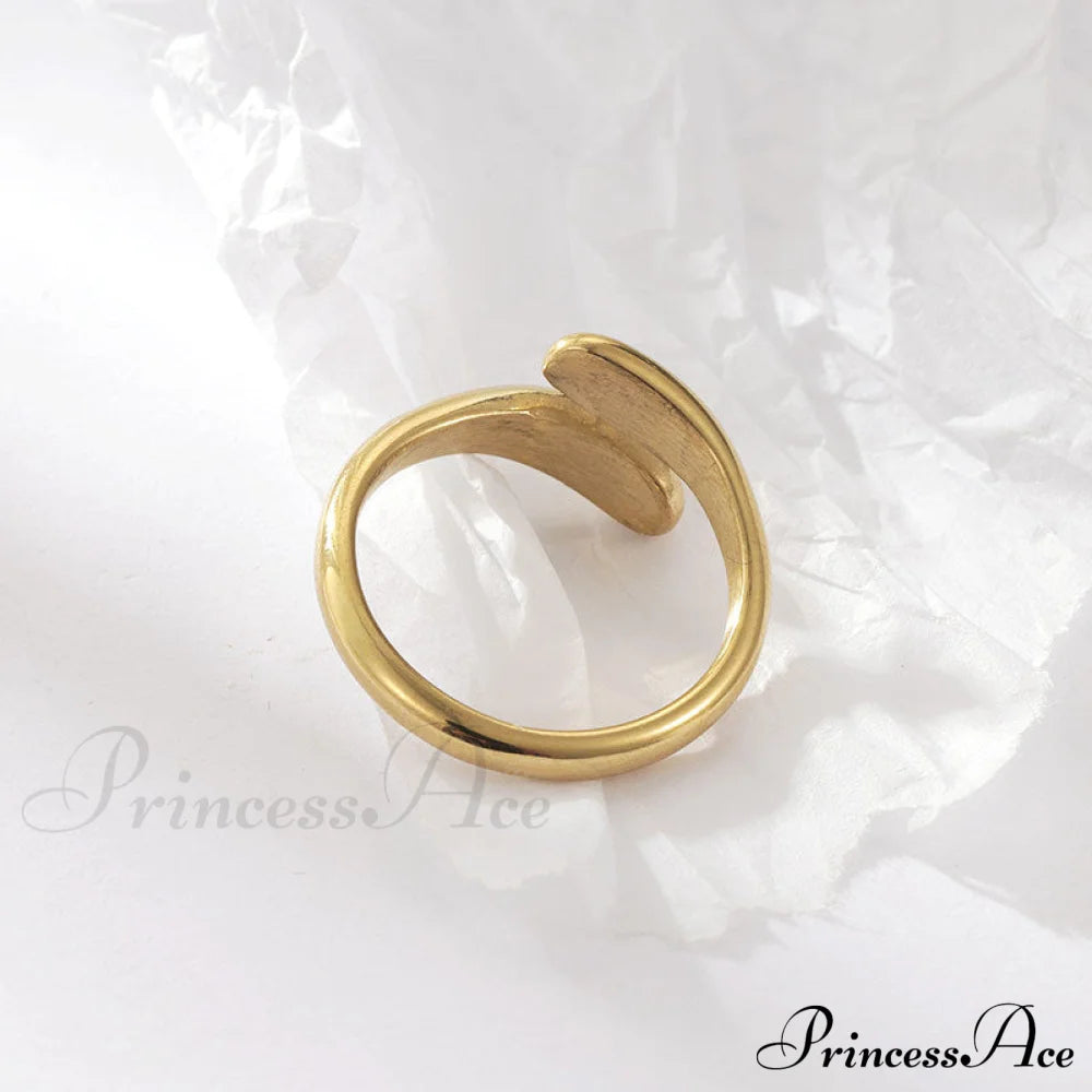 Simple Diamond Studded Gold Plating Rings