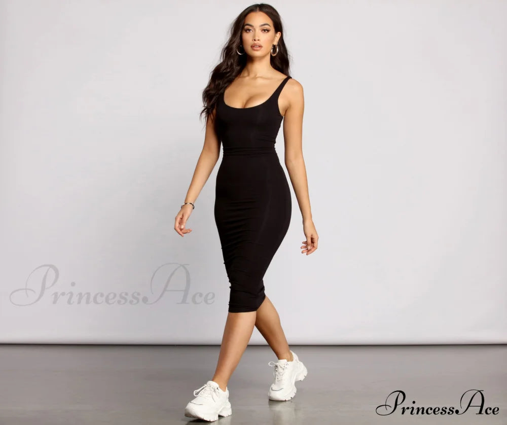 Slay Every Day Basic Graceful Scoop Neck Midi Dress Black / Xs Casual Dresses