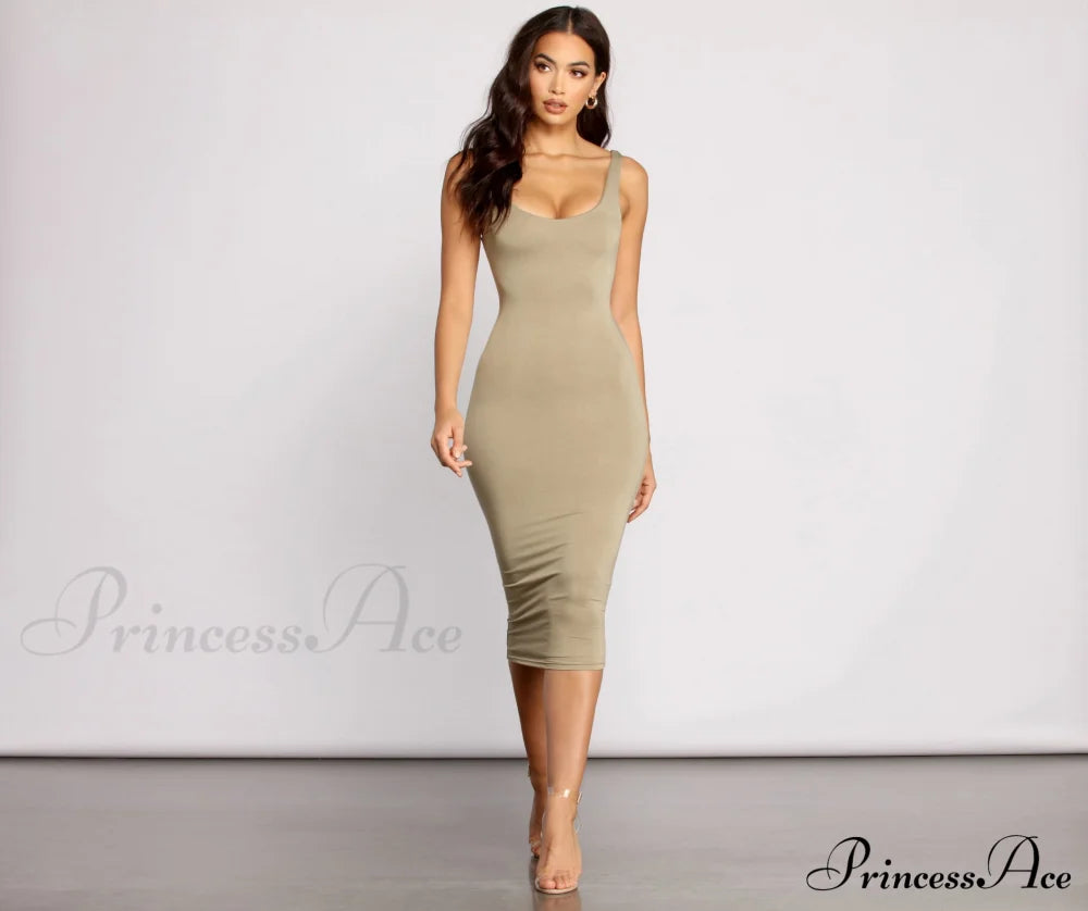 Slay Every Day Basic Graceful Scoop Neck Midi Dress Sage / Xs Casual Dresses