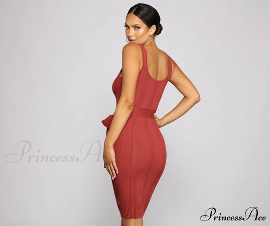 Slay In Style Ribbed Graceful Scoop Neck Midi Dress Sweaters-L